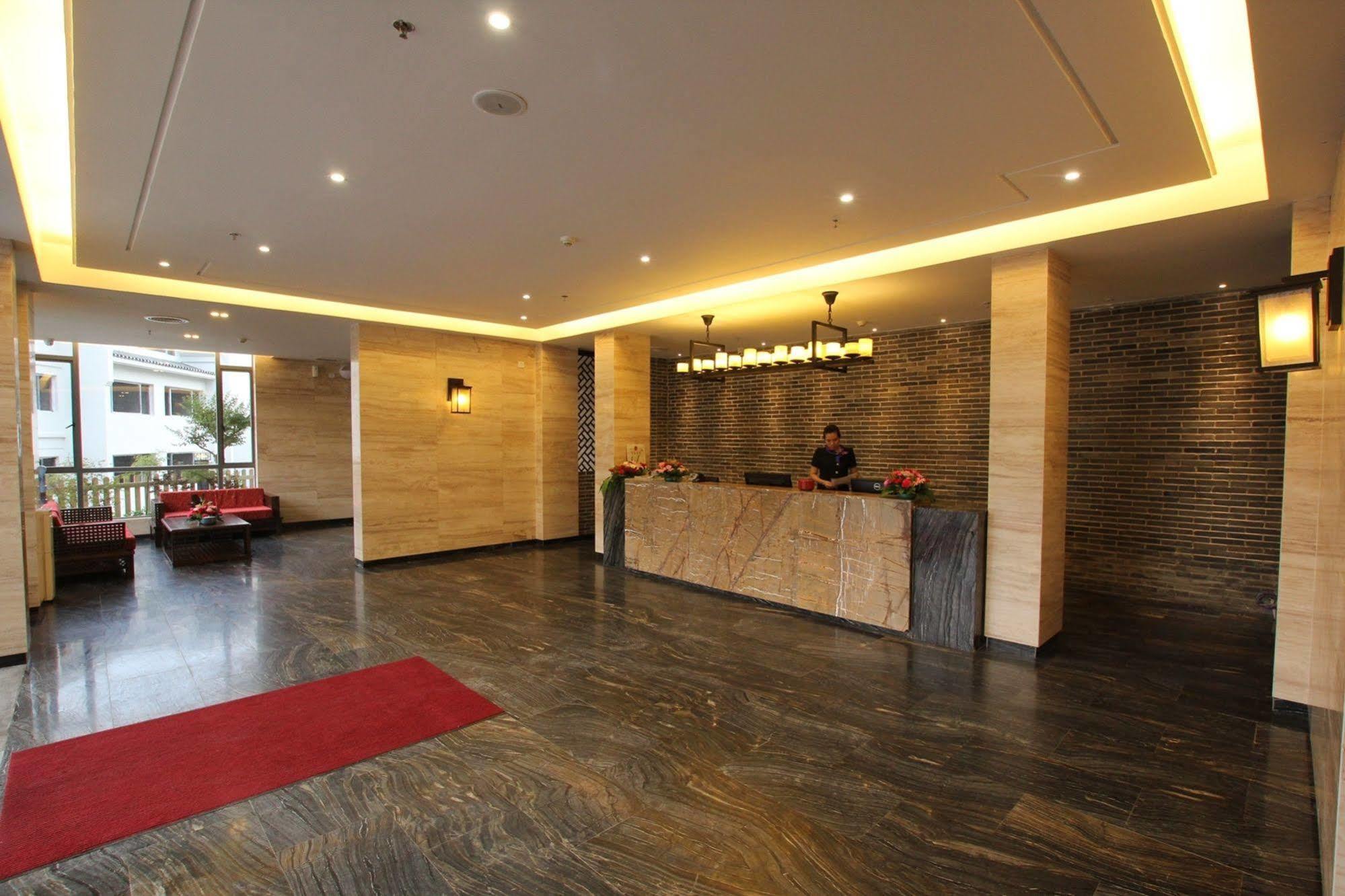 水悦龙湾酒店阳朔遇龙河十里画廊景区店 外观 照片